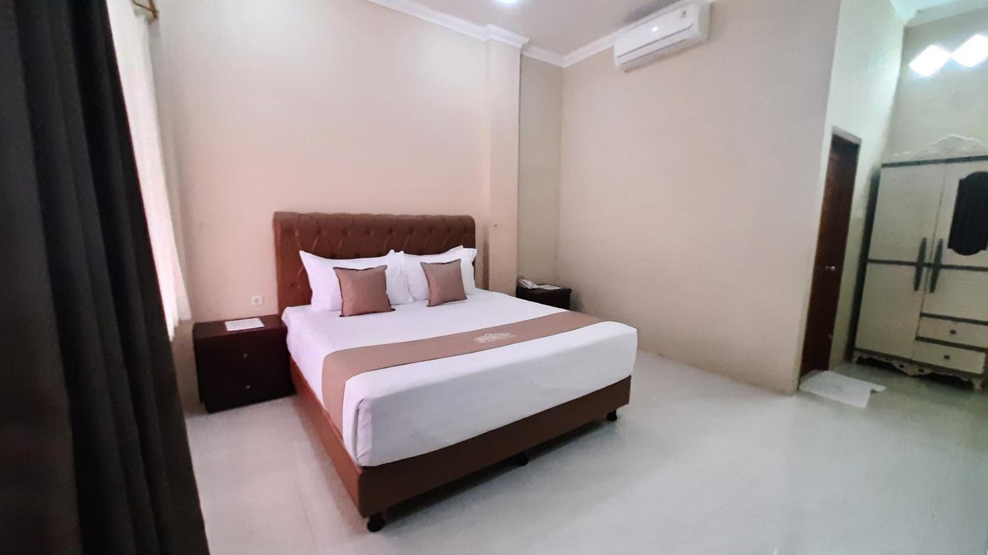 Bukit Indah Doda Hotel & Resorts Palu Værelse billede