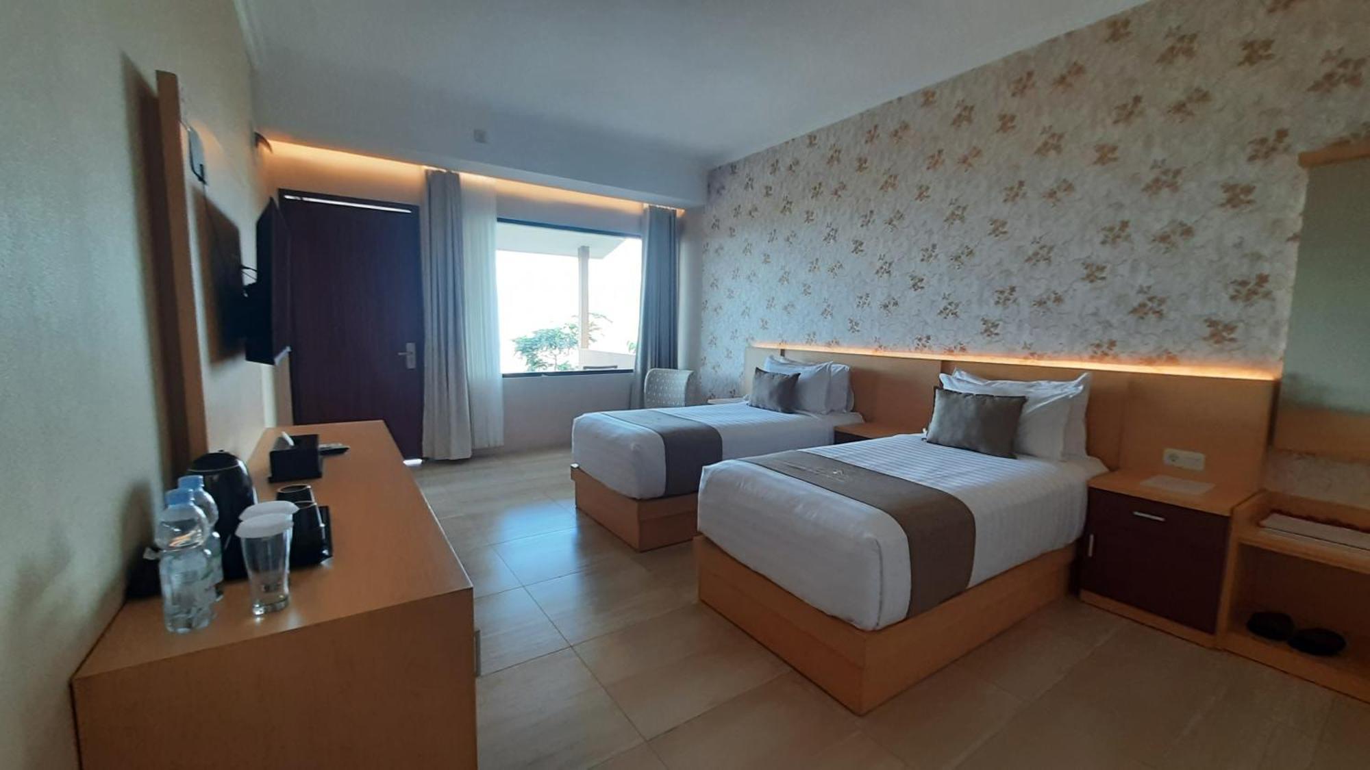 Bukit Indah Doda Hotel & Resorts Palu Værelse billede
