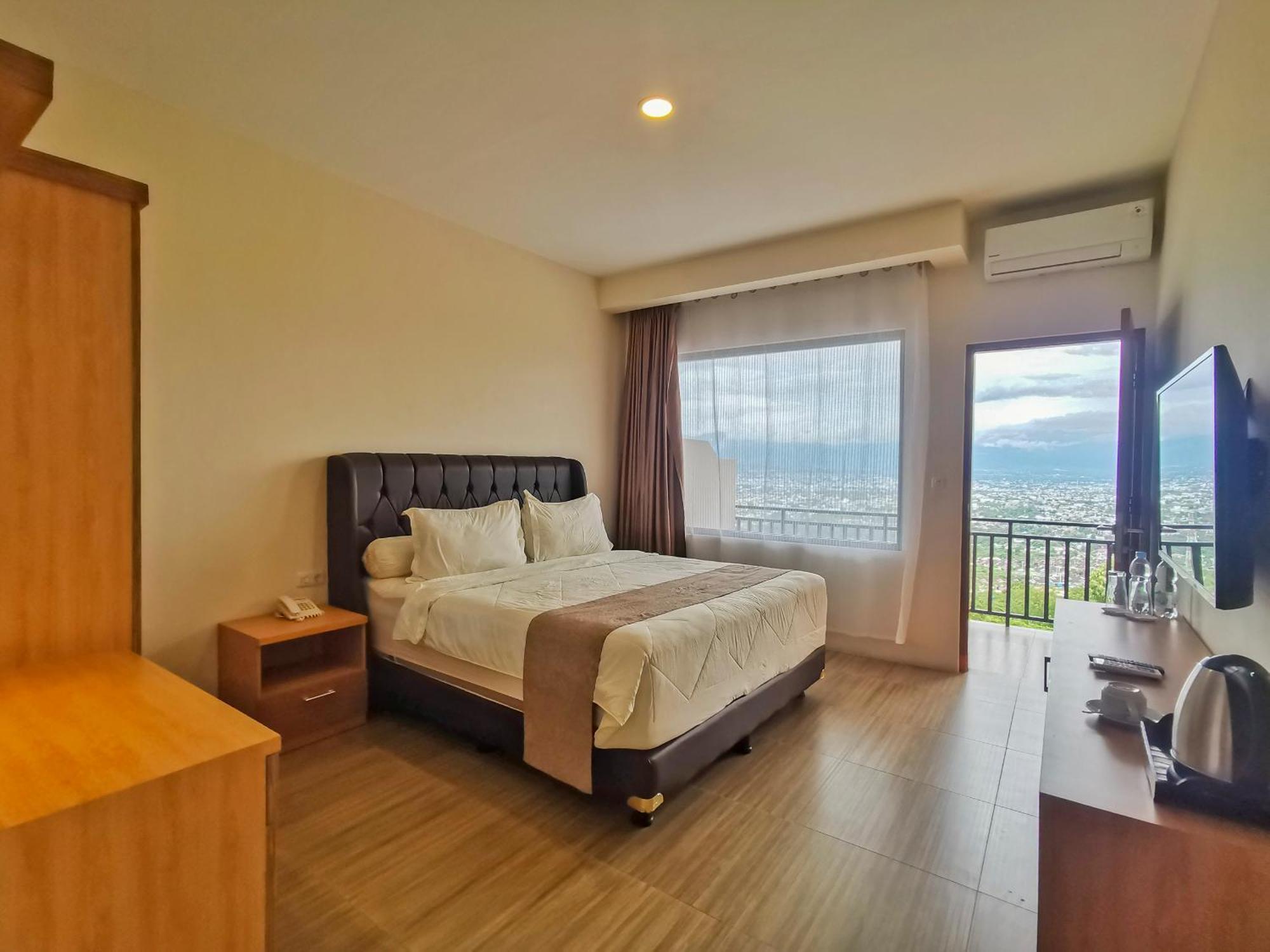 Bukit Indah Doda Hotel & Resorts Palu Eksteriør billede